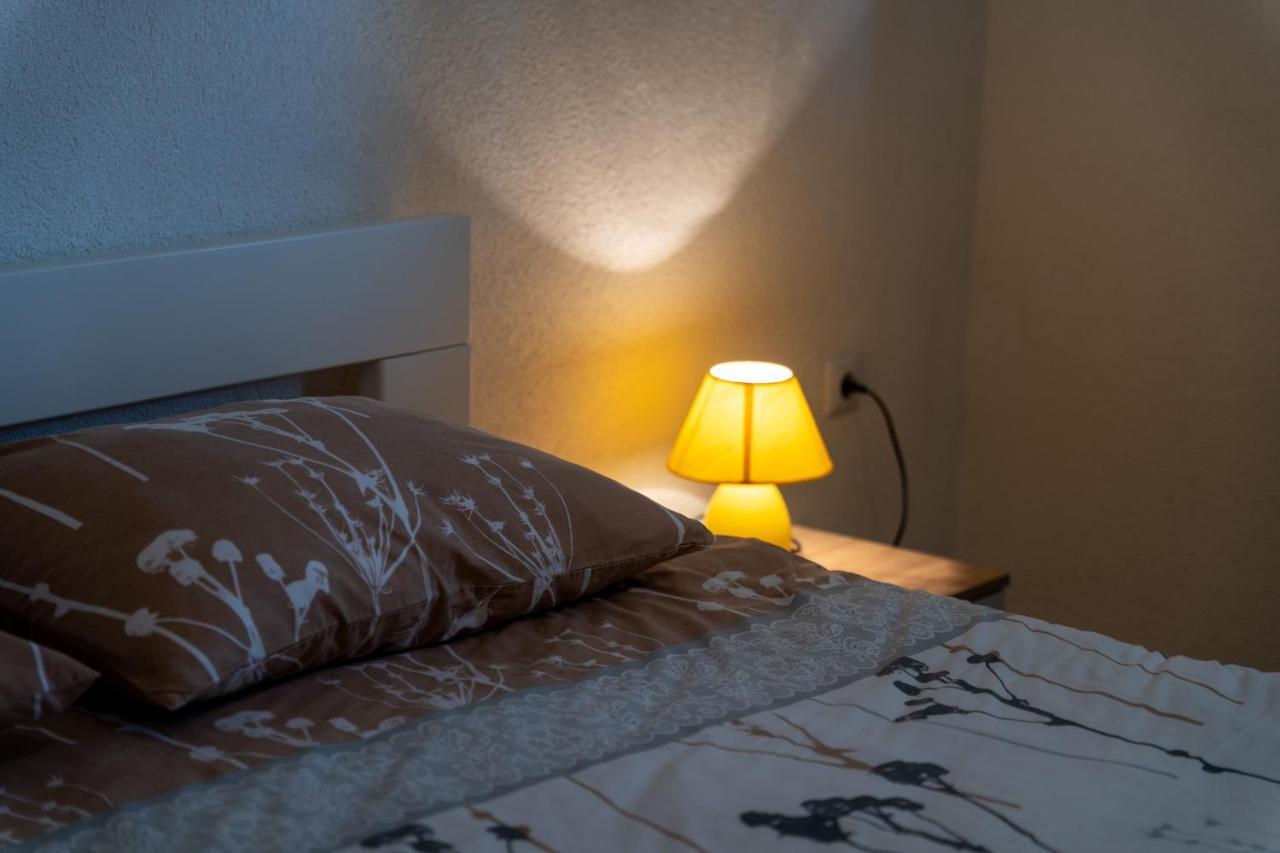 Apartments Oliva Πόρετς Εξωτερικό φωτογραφία